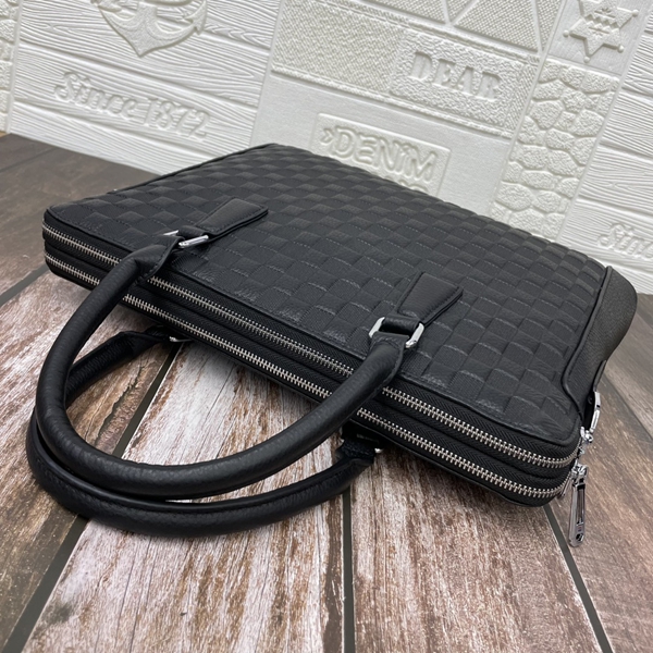 スーパーコピーブランドバッグ着用イメージ